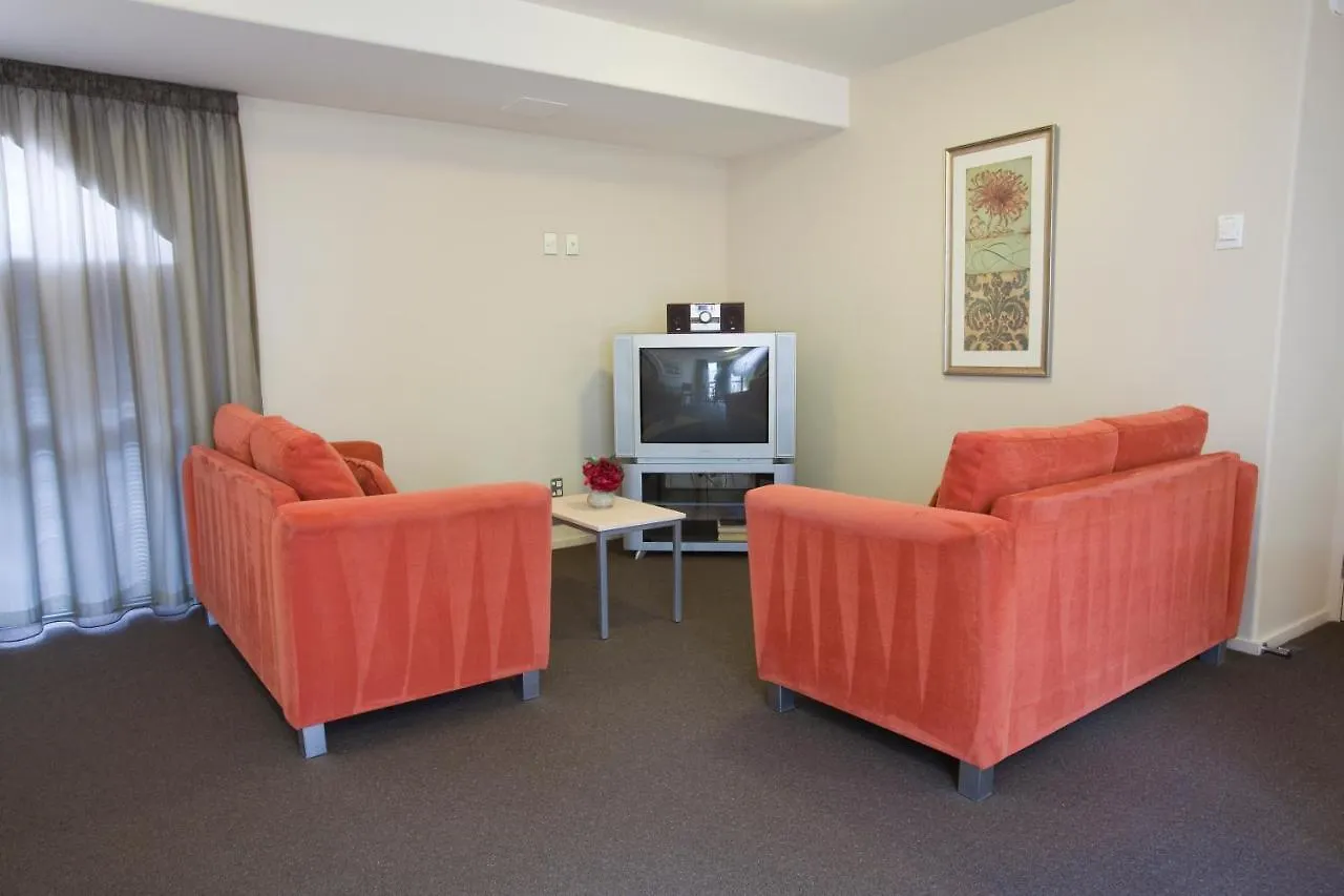 Kings Of Riccarton Motel With Airport Shuttle Service Κράισττσερτς